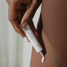 Charger l'image dans la galerie, Massez délicatement votre clitoris et ressentez des sensations inédites pour un plaisir extrême.