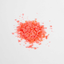 Charger l'image dans la galerie, Déposer quelques bonbons dans votre bouche, sur vos lèvres avant la fellation ou sur la poitrine ou toute zone érogène externe et amusez vous à lécher ces petits bonbons qui vont exploser en bouche.