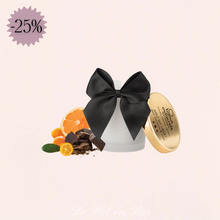 Charger l'image dans la galerie, Notre jolie bougie de massage sensuel est à petit prix, en promotion.