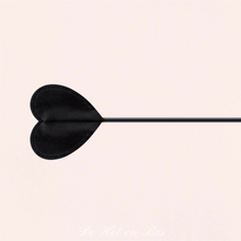 Charger l'image dans la galerie, Avec cette cravache, vous devrez juste choisir ce que mérite votre partenaire, prenez la d'un côté ou de l'autre et donnez lui la fessée méritée ou donnez lui les frissons qui vont parcourir son corps.