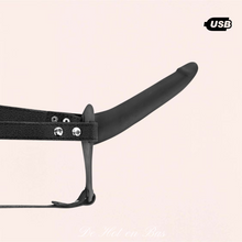 Charger l'image dans la galerie, La ceinture du gode est réglable pour un ajustement parfait de votre taille.
