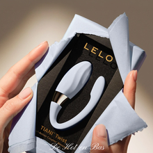 Charger l'image dans la galerie, Fabriqué à partir d’un silicone de qualité, ce sextoy est ultra doux et body-safe.