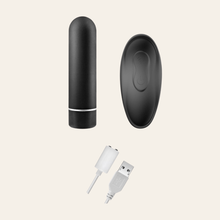 Charger l'image dans la galerie, Le bullet de la marque Black Empire est rechargeable par un câble USB qui est fourni dans le coffret My Duke.