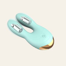 Charger l'image dans la galerie, Le stimulateur Hear Me comporte un double moteur sur chaque bout du sextoy de la la marque Love to Love.