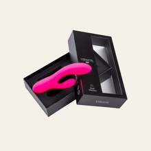 Charger l'image dans la galerie, Lors de votre achat, votre sextoy vibromasseur rabbit rose vous serra envoyé dans un joli coffret de la marque de coloris noir.