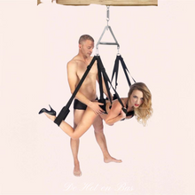 Charger l'image dans la galerie, La balançoire Swing Strap de haute qualité est composé d'un harnais doux et confortable pour que vos moments fétichiste soit également agréable.