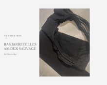 Charger l'image dans la galerie, Vente bas jarretelles noirs disponibles en taille S, M et L.