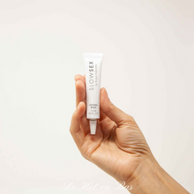 Charger l'image dans la galerie, Le baume clitoridien de la gamme Slow Sex est puissant pour vos orgasmes.