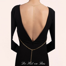 Charger l'image dans la galerie, Le bijou de corps de la collection Agathe en strass doré est de haute qualité pour vous satisfaire au maximum.