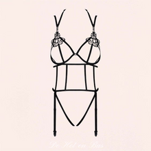 Charger l'image dans la galerie, Un body érotique chic est disponible sur notre site en ligne en taille S/M et L/XL pour un maintien parfait de votre lingerie très coquine.