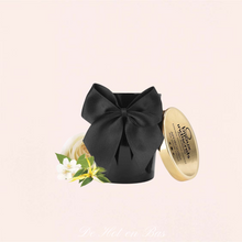 Charger l'image dans la galerie, Jolie bougie de la marque Bijoux Indiscret au savoureux et doux parfum Aphrodisia