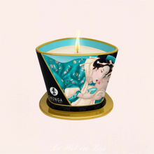 Charger l'image dans la galerie, Bougie de massage pour une ambiance chaleureuse et sensuelle dans la pièce.