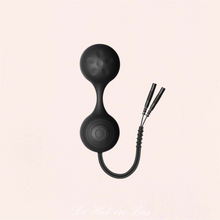 Charger l'image dans la galerie, Boules de geisha noir en silicone de très haute qualité à utiliser avec un lubrifiant à base d'eau pour une meilleure durée de vie de votre sextoy.