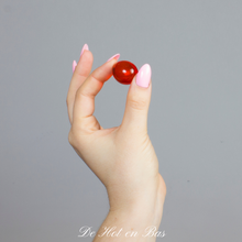 Charger l'image dans la galerie, Achat Brazilian Balls Cold Hot effect de la gamme Secret Play qui diffuseront une huile de massage au contact de la peau chaude.