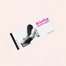 Charger l'image dans la galerie, Le chéquier Kinky challenges dispose de 20 challenges coquins pour émoustiller vos moments avec votre partenaire.