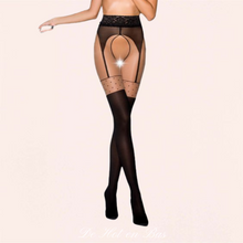 Charger l'image dans la galerie, Pour vous affranchir des bas achetez un collant effet porte jarretelles ouvert à l'entrejambe en voile transparent noir. Pratique c'est un accessoire parfait pour votre soirée érotique avec votre partenaire.