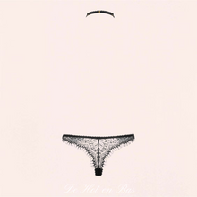 Charger l'image dans la galerie, Culotte avec harnais en dentelle et tulle noir de la marque de haute qualité Maison Close.