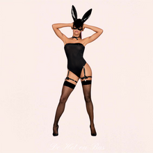 Charger l'image dans la galerie, Costume sexy pour adulte de la collection Bunny pour vos moments érotiques.