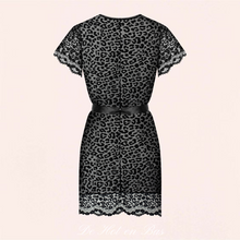 Charger l'image dans la galerie, La collection Giully est composé d'un déshabillé noir fantaisie à motif léopard pour les plus coquine d'entre vous !