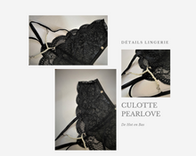 Charger l'image dans la galerie, Détails délicats de la culotte ouverte Pearlove de la marque Obsessive.