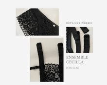 Charger l'image dans la galerie, Venez découvrir nos photos détails de l'ensemble de lingerie en dentelle noire pour femme de la marque Obsessive.