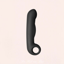 Charger l'image dans la galerie, Ce dildo est un parfait stimulateur pour votre point G et anal pour des moments d'excitations extrêmes.