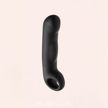 Charger l'image dans la galerie, Parfait dildo noir de la marque Electrastim pour vous et votre partenaire.