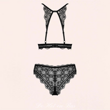 Charger l'image dans la galerie, Une lingerie indispensable à avoir dans votre commande de chambre à porter de jour comme en soirée pour plaire à votre partenaire.