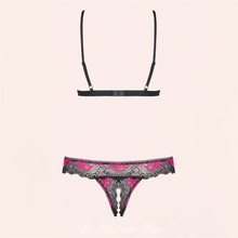 Charger l'image dans la galerie, Magnifique string coquin en dentelle noir et rose en dentelle de la marque Obsessive.