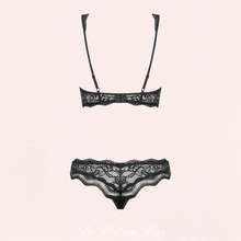 Charger l'image dans la galerie, Magnifique tanga de l'ensemble de lingerie Lana noir.