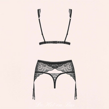Charger l'image dans la galerie, Les bretelles du soutien-gorge de l'ensemble Coralie noir sont réglables pour s'ajuster parfaitement à votre taille.