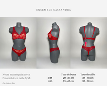 Charger l'image dans la galerie, Ensemble Cassandra disponible en taille S/M et L/XL de la marque Obsessive.