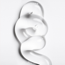 Charger l'image dans la galerie, Vous pouvez utiliser ce gel lubrifiant à base d'eau avec préservatif. Vous pouvez aussi l'utiliser avec vos jouets intimes et sextoys.