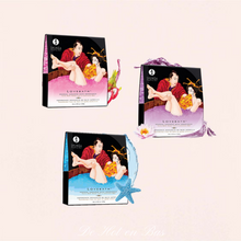 Charger l'image dans la galerie, Vente gelée pour bain 3 parfums différents au choix de la marque Shunga disponible sur notre site en ligne érotique.