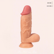 Charger l'image dans la galerie, The Strong est un sextoy de grande taille de la marque Captain Red au dimensions impressionnantes de 26 cm de long et 6.5 cm de diamètre.