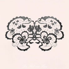 Charger l'image dans la galerie, Masque sexy en vinyle de haute qualité adhésif et réutilisable pour vos tenues coquines.