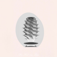 Charger l'image dans la galerie, Parfait compagnon de voyage grâce à sa taille compacte.