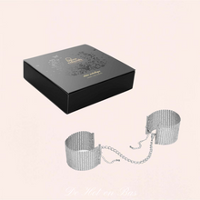 Charger l'image dans la galerie, Les menottes désir métallique sont agréable à porter et facile à mettre.