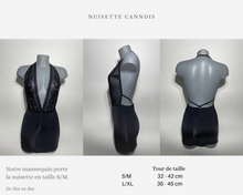 Charger l'image dans la galerie, Une magnifique nuisette élastique en dentelle noire qui sublimera votre silhouette.