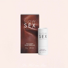 Charger l'image dans la galerie, Vente parfum solide intime de la gamme Slow Sex pour femme et homme à petit prix disponible sur notre site en ligne.