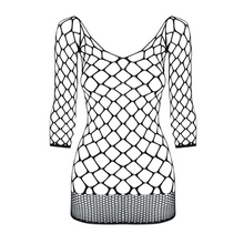 Charger l'image dans la galerie, Robe de plage sexy en résille, grosse maille noire pour femme de la collection St Tropez.
