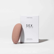 Charger l'image dans la galerie, Le sextoy est vendu dans une petite boite en carton 100% recyclée pour un environnement plus propre.