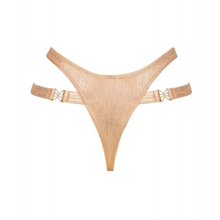 Charger l'image dans la galerie, Le string à une coupe très belle qui sera mettre parfaitement en valeur votre jolie paire de fesse.