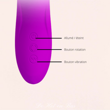 Charger l'image dans la galerie, Les trois boutons disponibles sur ce vibromasseur rabbit rotative avec ergot qui contient un moteur va-et-vient sont facilement enclenchable pendant les pénétrations.