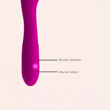 Charger l'image dans la galerie, Vibromasseur tête incurvée en silicone rose de la marque Yoba avec deux boutons pour allumé et changer les modes de vibration.