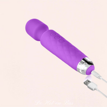 Charger l'image dans la galerie, Le stimulateur Love Wand de la marque Yoba de couleur violet.