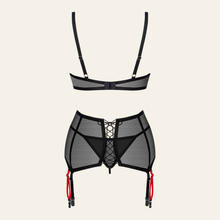 Charger l'image dans la galerie, Le soutien-gorge transparent se ferme avec plusieurs agrafes dans le dos pour un ajustement de votre dos et taille.
