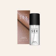 Charger l'image dans la galerie, L'huile de massage chauffante de la gamme Slow Sex de Bijoux Indiscrets est fabriqué à partir d'huile de coco.
