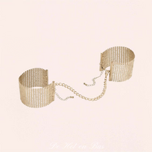 Charger l&#39;image dans la galerie, Achat menottes bracelets de couleur doré pour femme.
