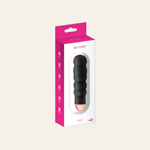 Charger l'image dans la galerie, Un choix unique de mini vibromasseur ondulé My First pour femme disponible dans notre magasin De Hot en Bas.
